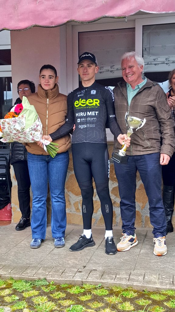 Ganador XXVIII Laukizko Udal Saria <a href="/Ederma03/">Eder Moreno</a> <a href="/EiserHirumet/">Eiser Hirumet Team</a>
 #torneoeuskaldun  #Euskalduntxapelketa #Laukiz