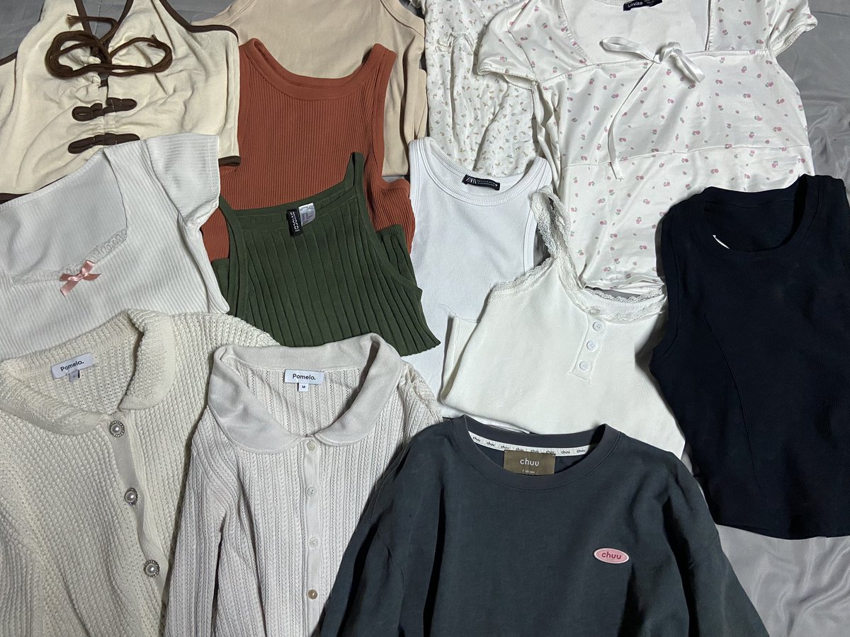 Xxtawan2Xx's tweet photo. ปักรีฟอลลด5  ลง23/3

🧵เสื้อผ้า กระเป๋า รองเท้า สกินแคร์ มีทุกไซส์ถูกๆคั้บไม่มีที่เก็บ ปักรอเลยย📍

#เสื้อผ้ามือสอง #เสื���อผ้าy2k #ส่งต่อ #ส่งต่อเสื้อผ้า #ส่งต่อcintage #กระเป๋ามือสอง #ส่งต่อสกินแคร์ #ส่งต่อstylist #ส่งต่อvghbkk #เสื้อผ้ามือสองสภาพดี https://t.co/Gn4Ie1TjB6
