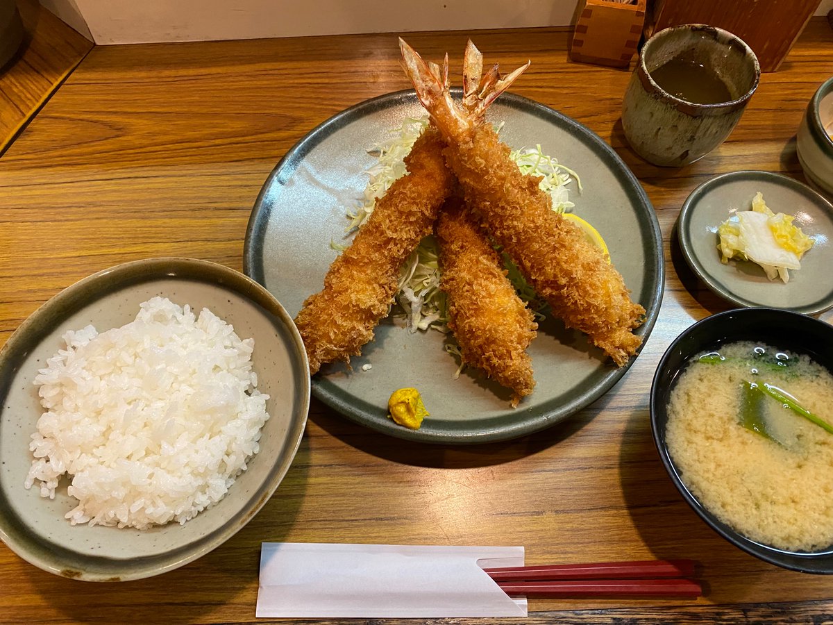 #多喜亭

ここの大きなエビフライが大好きで東御市まで食べに行きます、エビフライって今はなかなか見かけなくなってきた気がする。