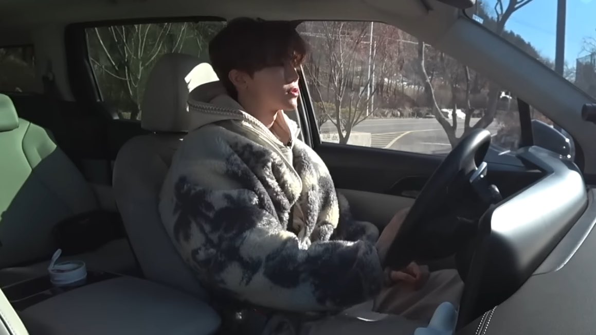 น้องดรีมคนแรกที่ขับรถ แบบขับรถเอง ขับให้เห็น ㅠㅠㅠㅠㅠㅠㅠㅠㅠㅠㅠ โตกันแล้วจริงๆๆ แง