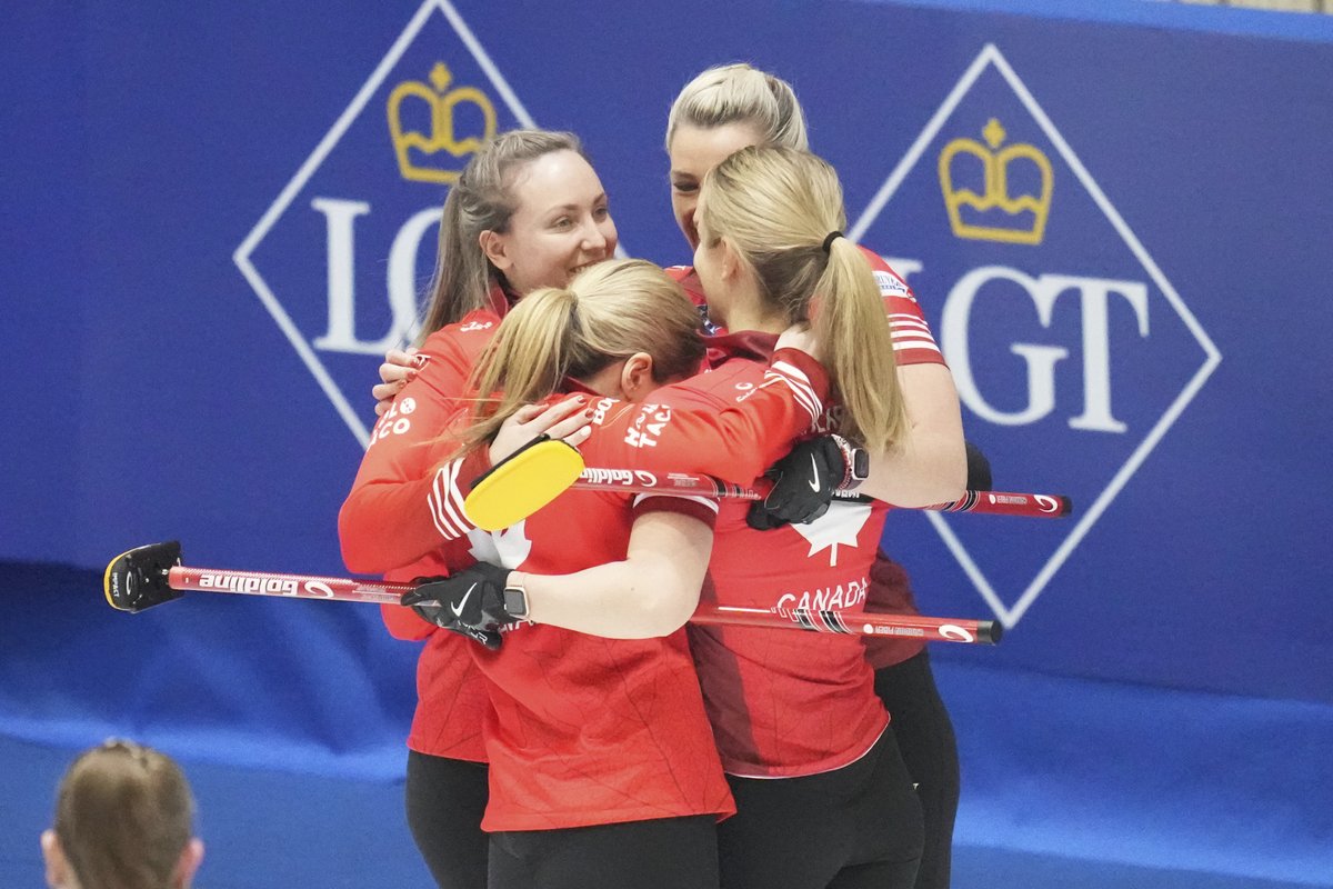 TSNCurling's tweet photo. MAKE THE FINAL

Canada's @TeamHoman edged South Korea's Team Eunji Gim in an extra end thriller in the #WWCC2025 semifinal.

Canada will look to defend their title against Switzerland's Team Silvana Tirinzoni in a rematch of last year's final.

HIGHLIGHTS: https://t.co/GWPpz5JPqh https://t.co/E14PIvO06H