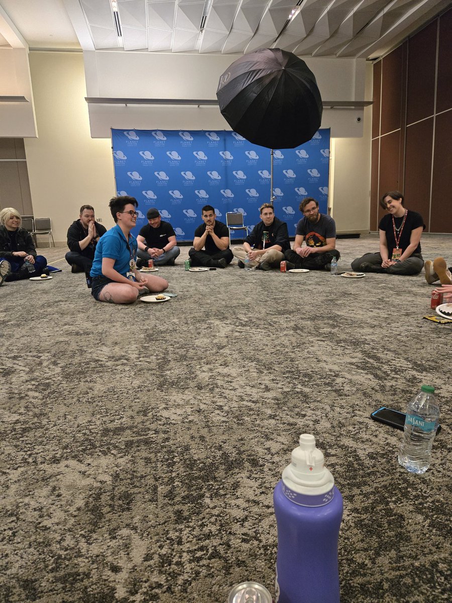 ladylunafox's tweet image. Creater hang out after hours at @PlanetComicon was a blast!