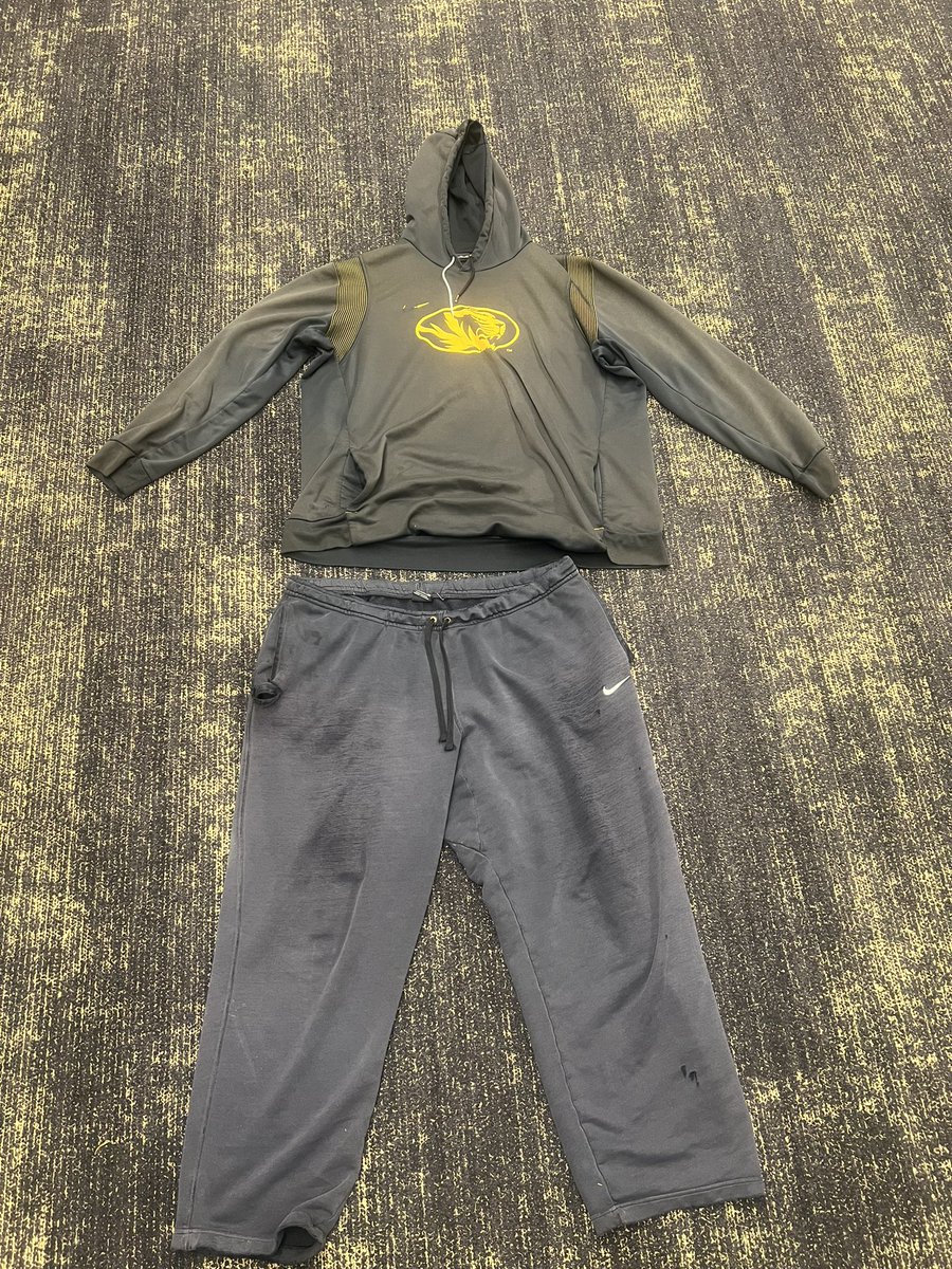 Well the day has finally come.  After a successful 4 year run of being worn every spring practice, summer camp, Kids camp, Fall camp and Fall ball, I’d like to announce the “official retirement” of a program staple. Job well done 🫡

#SameFitEveryDay
#FourYearsStrong💪🏾