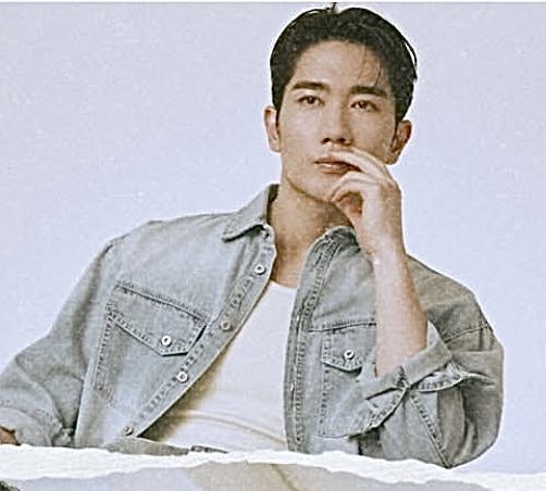 tae9intae9's tweet photo. 당신이처몰랐던사실
니얼굴로만들어진나라가있습니다
그 나라 이름은 
니얼굴공화국입니다.. https://t.co/GOS1Qu4dOe