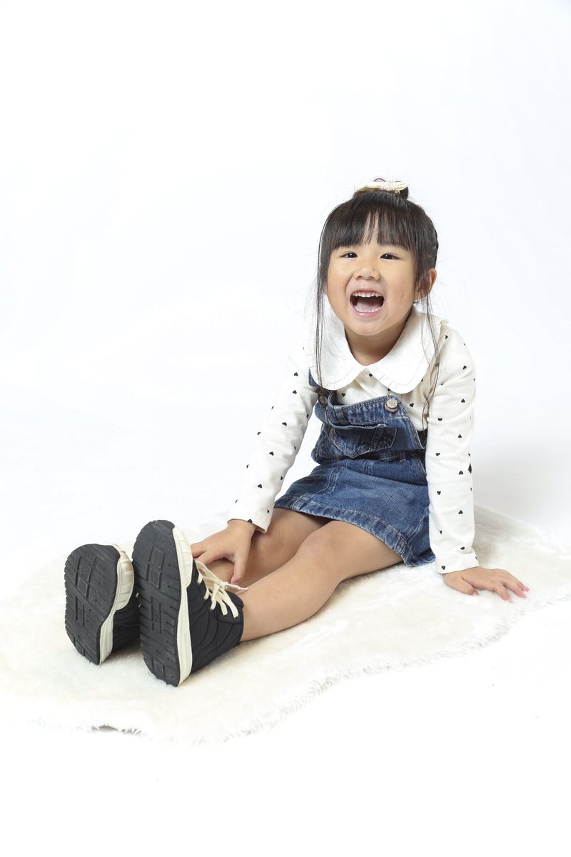 Kunitomokaon's tweet photo. 御殿場アウトレット GAP Springカタログ コーデ賞に選んで頂けました🥰とっても可愛くて賞にまで選んでもらえてほんとに嬉しくて泣けました🥹撮影が大好きな娘ちゃん👧🏻これからも撮影の機会があったら挑戦してみようね💕︎ママもパパもみーんなで応援してるよ♥️ https://t.co/WC0yv8xY67