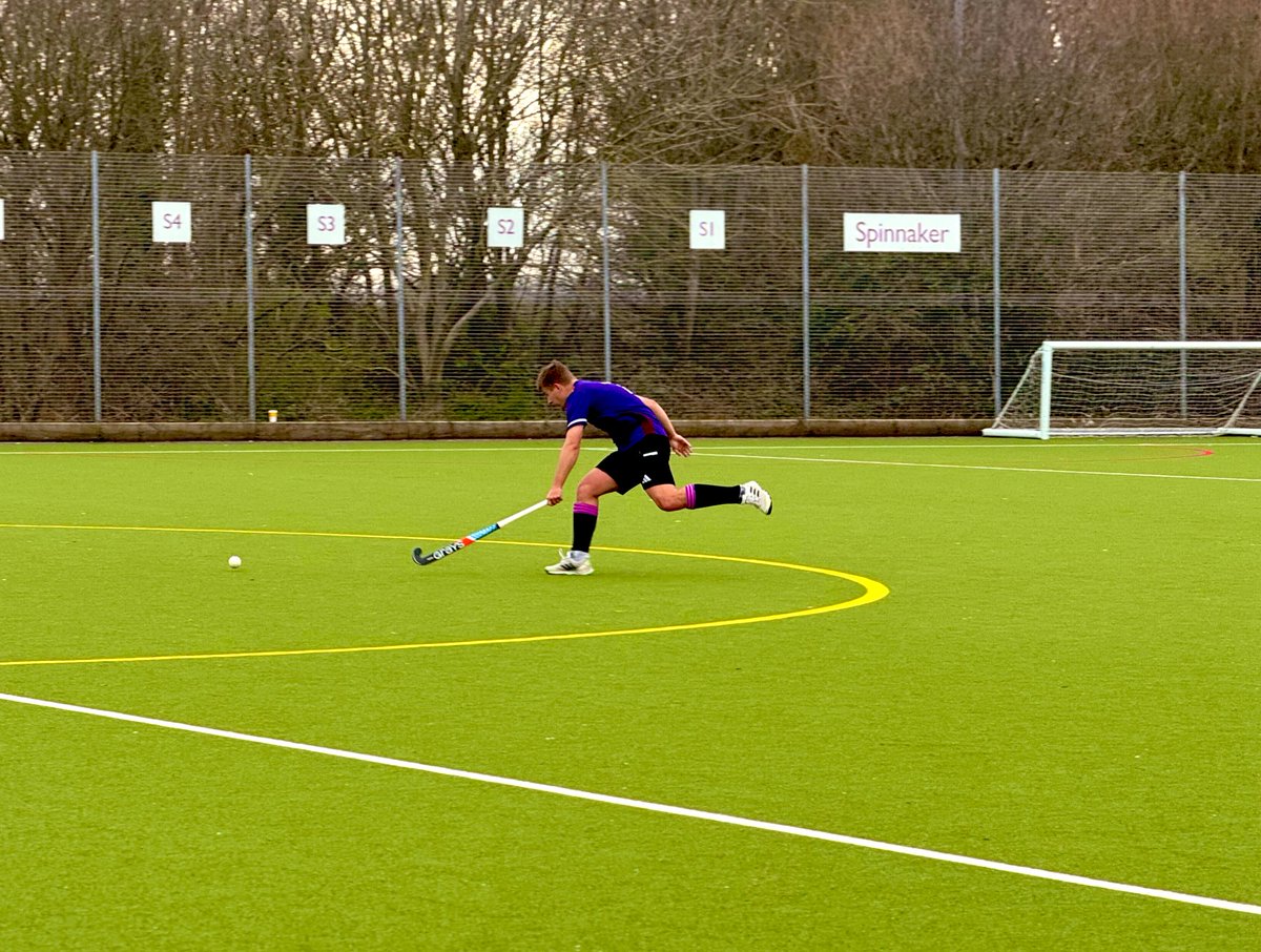 Will_Duffy13's tweet photo. New @GraysHockey stick and a win for @Portsmouth_H_C today 💥@EnglandHockey https://t.co/w6X4O4SSuB