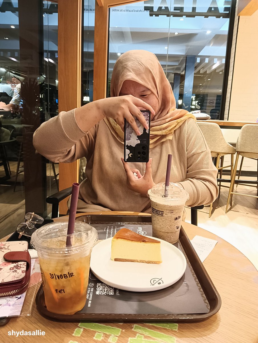 shaida_jyh's tweet photo. #mydate for buka today @pija_aaziz https://t.co/JNMBxIC8Yw