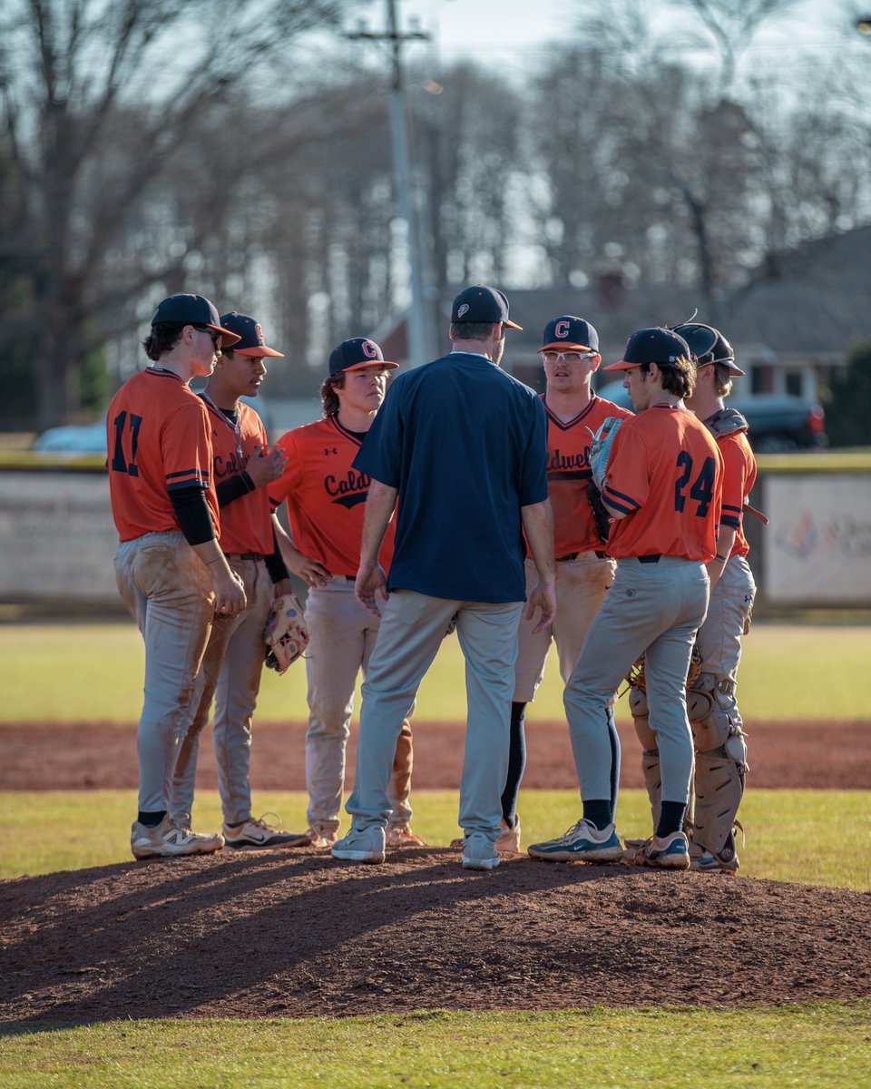 On the road TODAY with a Double Header at Camp Community College🚨

📍| 100 N College Dr, Franklin, VA 23851

#caldwellcc #caldwellbaseball #rollbras #juco #baseball #njcaa #njcaabaseball