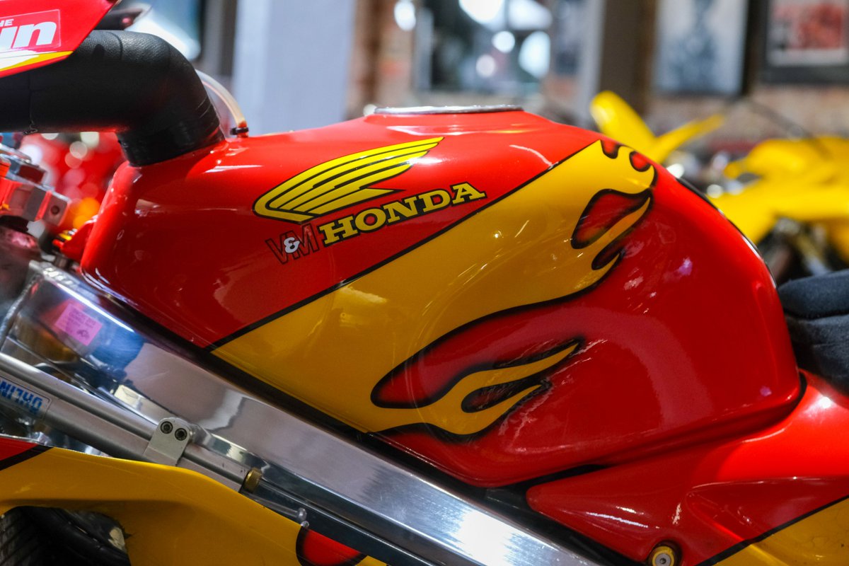 @EntireCover tweet media