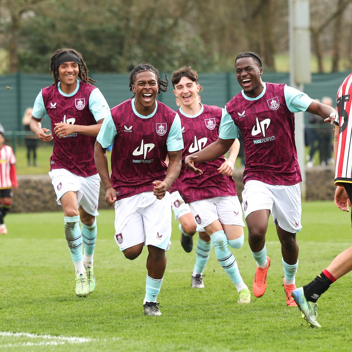 Burnley FC Academy tweet media