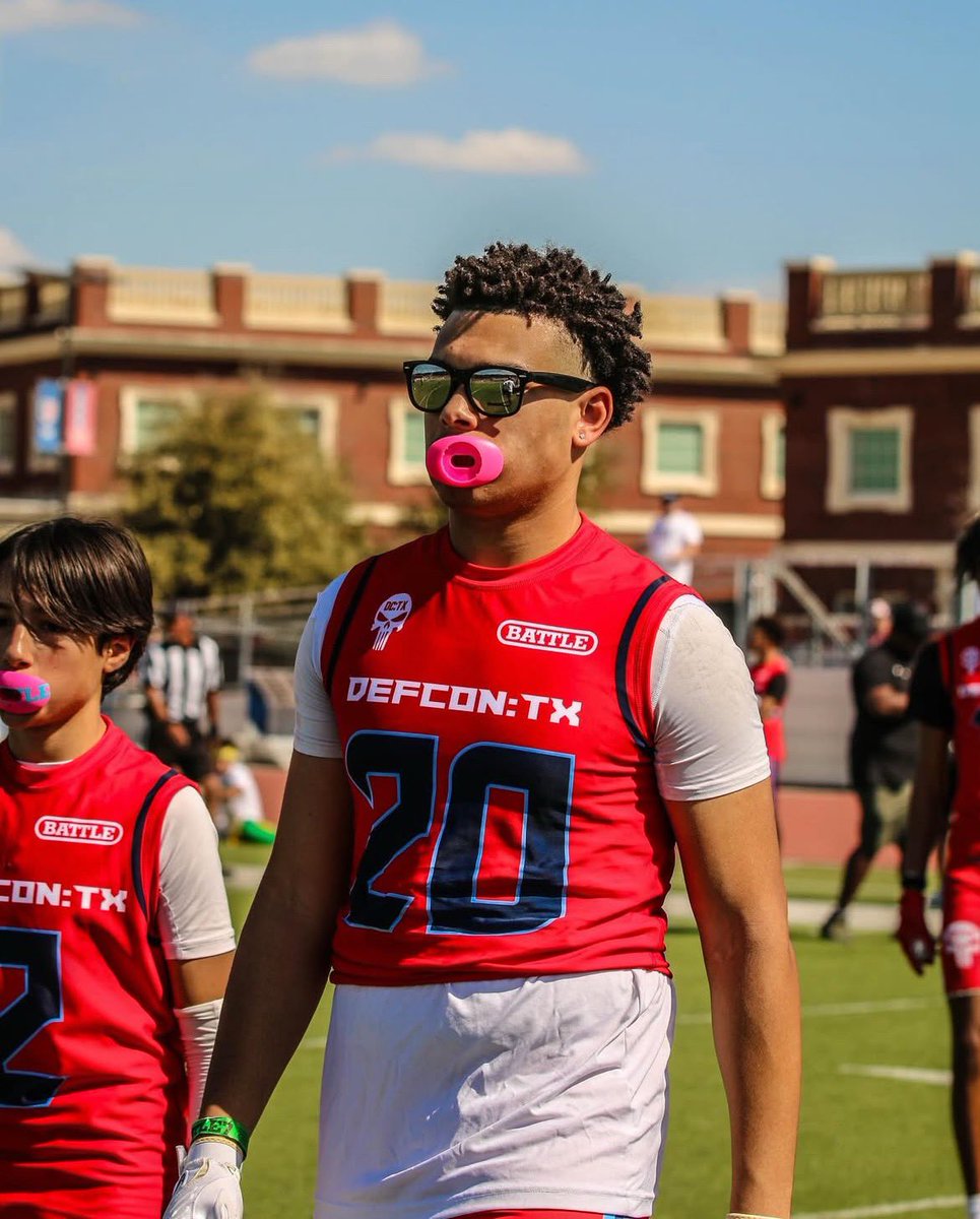 At this time we ask for you to send prayers for one of our own. ❤️ Boogie Carter, was diagnosed with Hodgkin’s lymphoma . 

We are exploring several avenues to help him &amp; his family out. We love you, Carter Fam! #BoogieStrong

gofund.me/ceec0b47
mealtrain.com/43l358