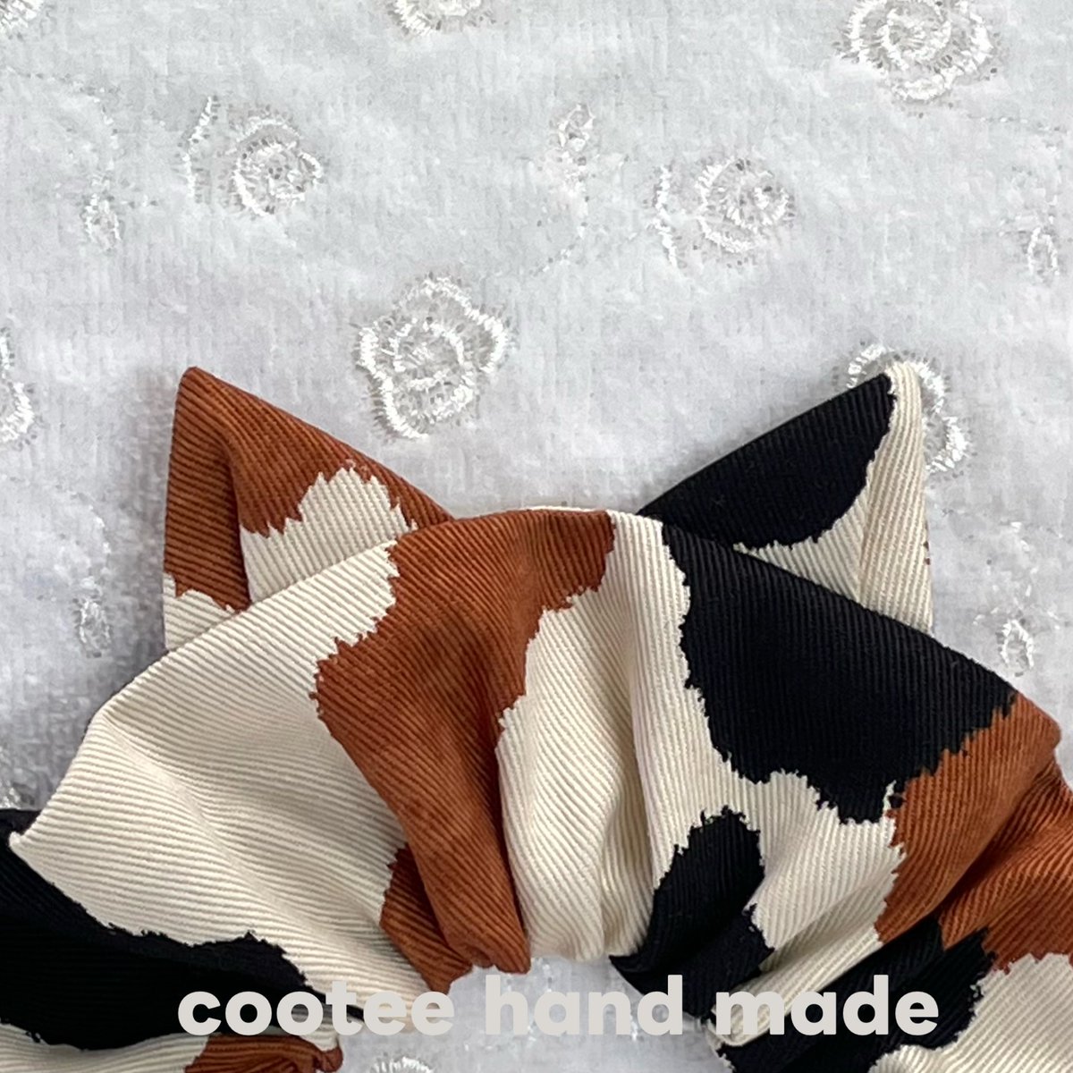 猫耳シュシュ初めてご購入頂きました🎊

すごく可愛いのでたくさん使ってもらえると嬉しいです💕꜀(^. .^꜀ )꜆੭🐾
ありがとうございます⸜(*ˊᗜˋ*)⸝♡ᐝ✨

猫耳シュシュ【三毛猫ベージュ】 minne.com/items/42040522 - ハンドメイドマーケットminne（ミンネ）