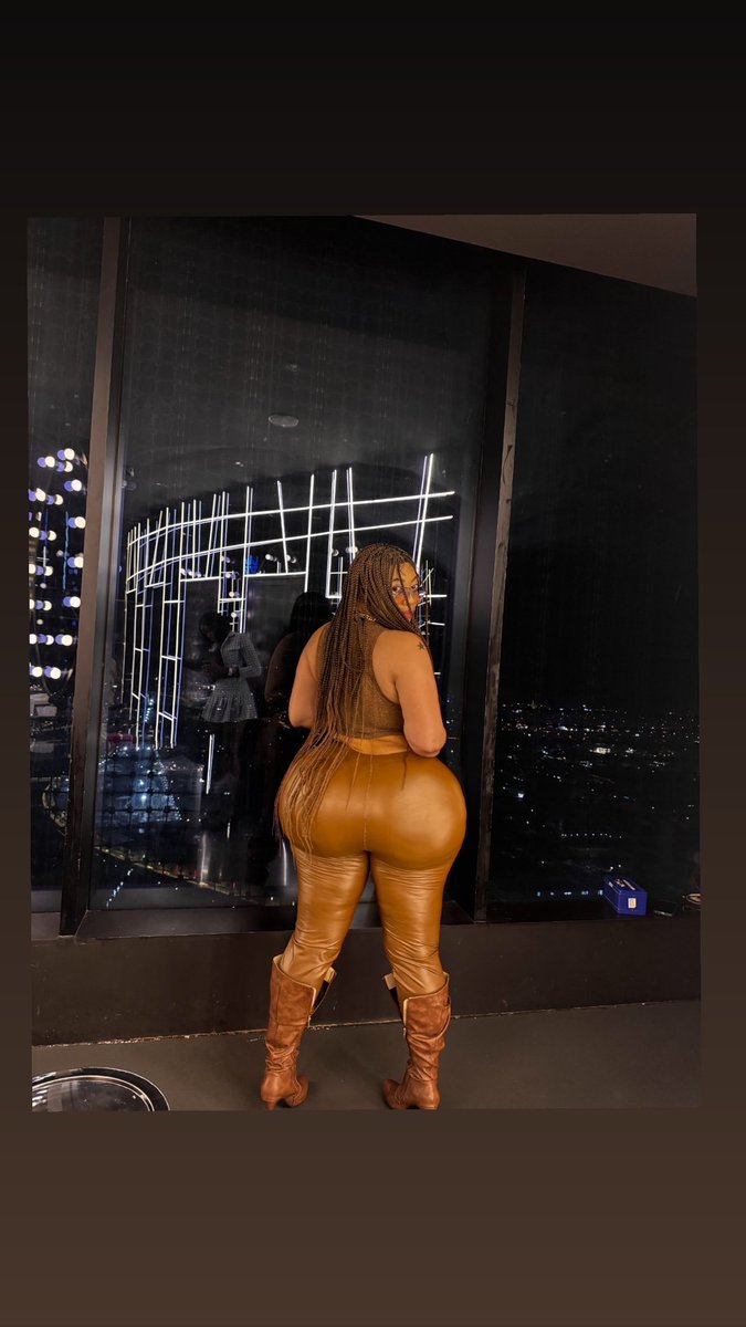 INFUN THOMPSON (@premuimthick) on Twitter photo 