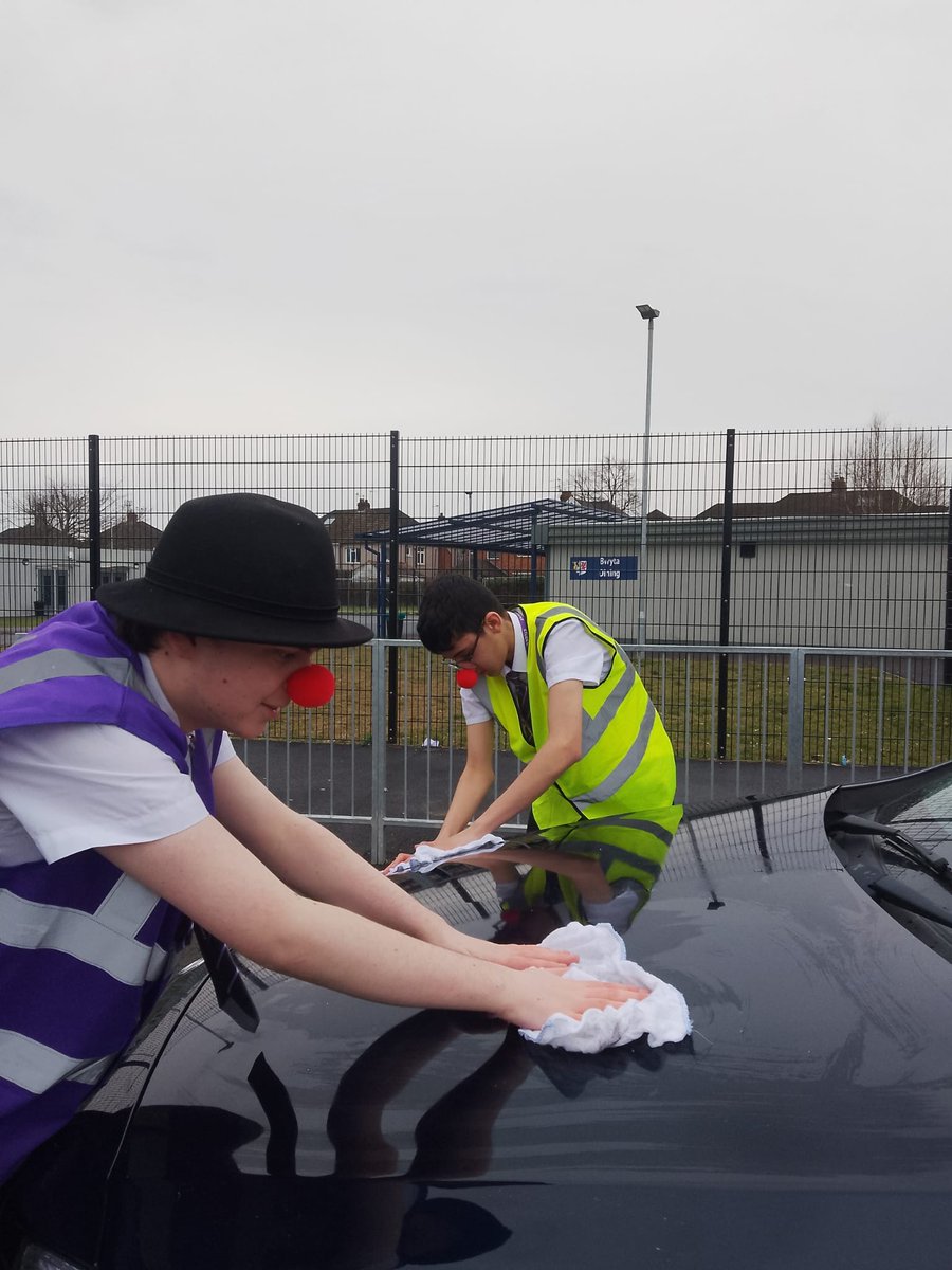 Cant_sixthform's tweet image. We @Cant_sixthform @cantonianhs came together to raise funds for @comicrelief ranging from guess the number of red sweets in the jar through to a Teacher Car Wash - Basic, Deluxe or Pro. Special thanks to the Estates Team and the Sixth Form. Big shout out to Oliver #RedNoseDay 馃敶