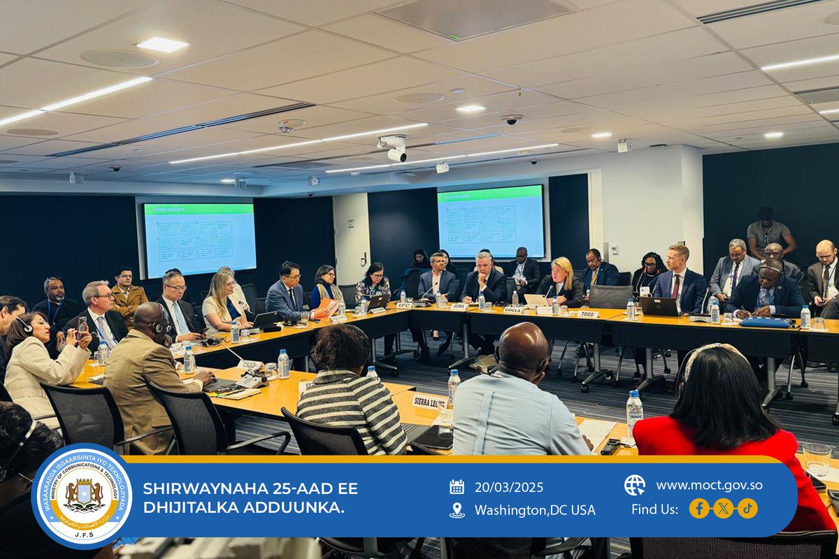 MoCTSomalia's tweet photo. H.E.@DirieMP, State Minister @MoCTSomalia, participated in the 25th Global Digital Summit in Washington, DC. He joined key discussions on digital transformation,the Energy-Digital Nexus, and met with the World Bank to strengthen collaboration on digital integration in EastAfrica. https://t.co/krOVIQqxIx