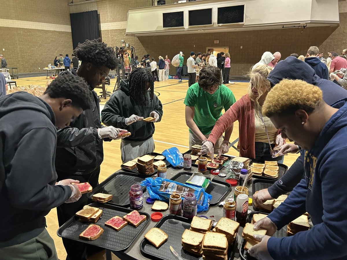 Hoya Football tweet media