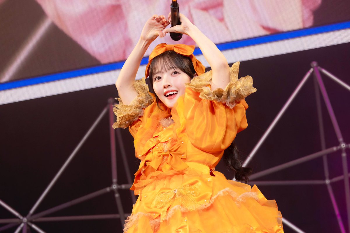 大阪ほんまにありがとう～っ

これからもキューにストップできません
という感じでずっとずーっと
きゅーてすとの皆と勢い良く止まらずに
どこまでも道を進んでいきたいです！

そして12都市15公演の全国ツアー！
本当にいつもすきの気持ちでいてくれてありがとう、いっぱいうれしい〰️🧡

#きゅーすと