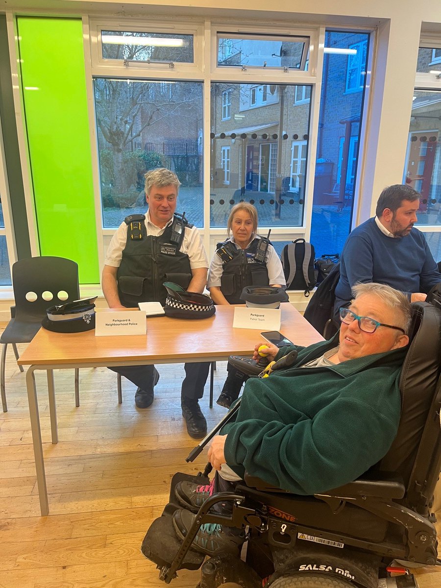 Holloway Police (@mpsholloway) on Twitter photo 