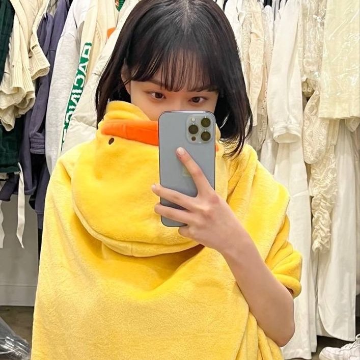liebestraurn's tweet photo. ⠀ 
⠀ 
Lucunya, lucunya. 🤏🏻

( https://t.co/nFy72P6CTD )
⠀ 
⠀ https://t.co/fg8X2BC816