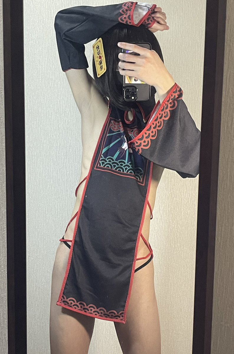takkunCH_1025's tweet photo. 今日はキョンシーです！
襲っちゃうぞー！がおー！なんて笑
淫紋もつけてえっちだなぁ(ご満悦)
こんなコスプレ着てしてみたいなぁ...
今回も写真とかなりえっちな動画撮ったので是非リポストかDMの方お願いします！
#女装
#女装好きと繋がりたい
#男の娘
#男の娘好きと繋がりたい https://t.co/uc5mfAKODL