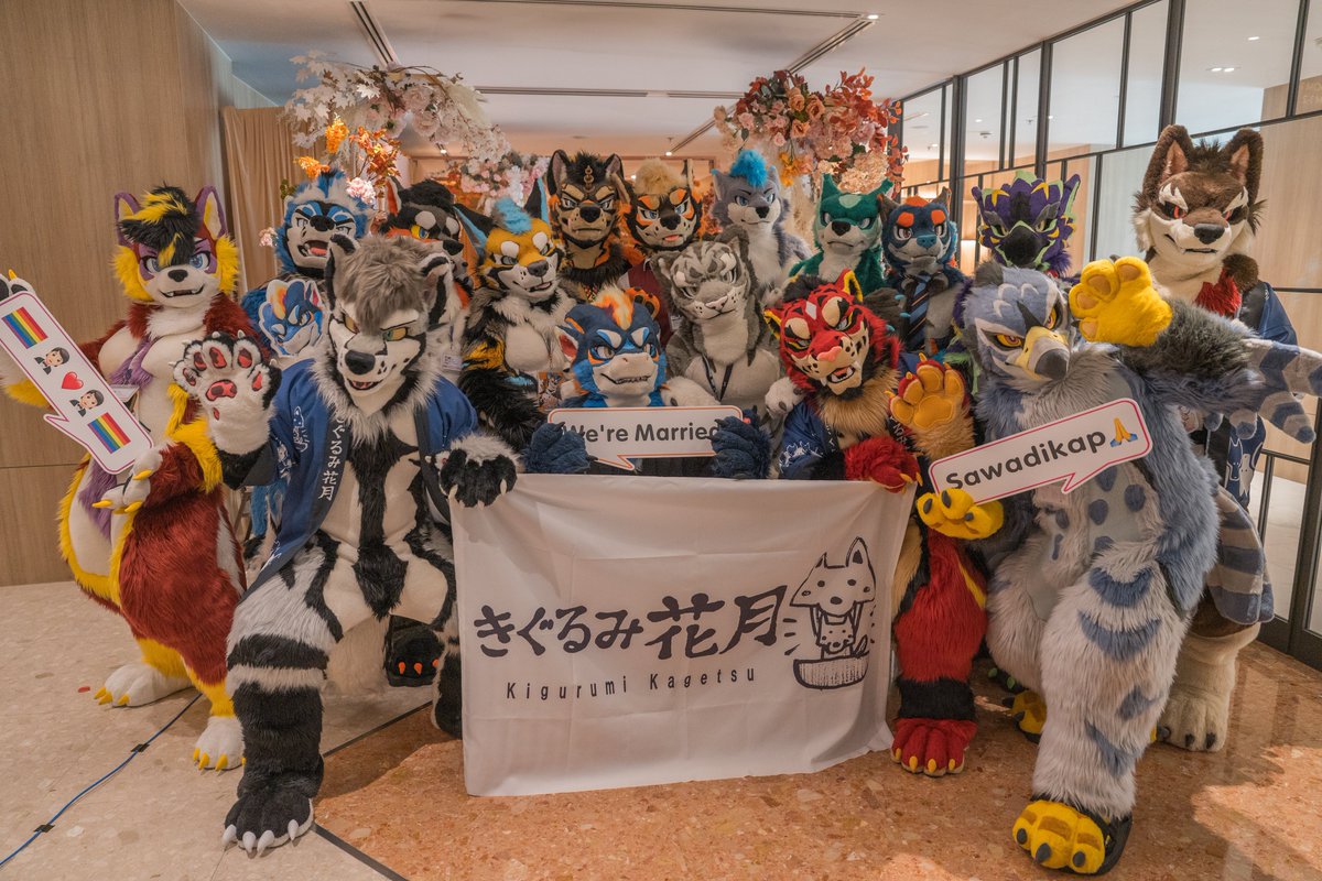 結婚式の親族写真

📸 <a href="/banna097/">焰虎_Tako</a> // #Thaitails

#Thaitails2025 // #KigurumiKagetsu