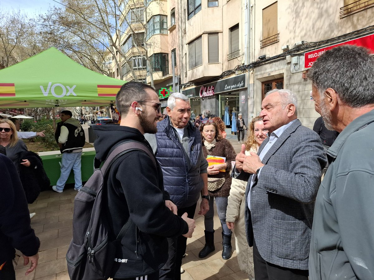 VOX Palma tweet media