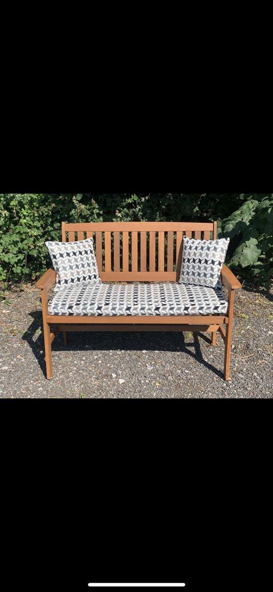Our cushion sets are the perfect way to update your garden bench, check out our full range here;

petnhome.co.uk/garden-bench-c…

#benchcushion #gardenbench
#outdoorliving #spring #mhhsbd