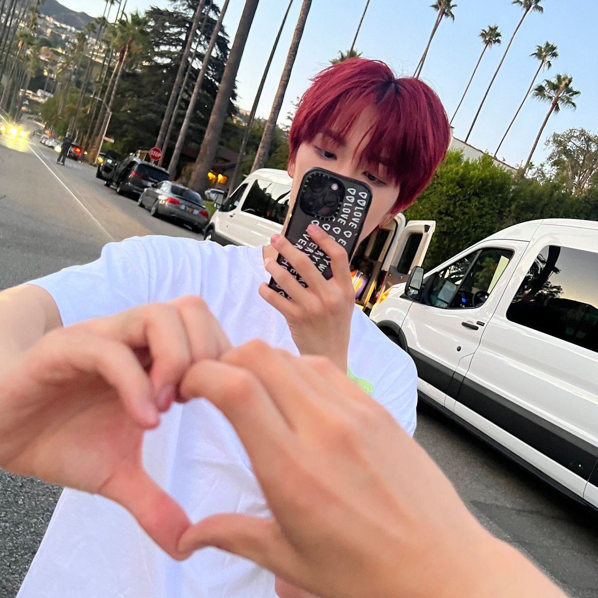 CRAVITY_twt's tweet photo. 울 햄원진~~😘🥰😍
생일축하해~ 늘 웃겨줘서 고마버~☺️🥹
#크래비티 #원진 #형준 https://t.co/8qBM8S3Ncn