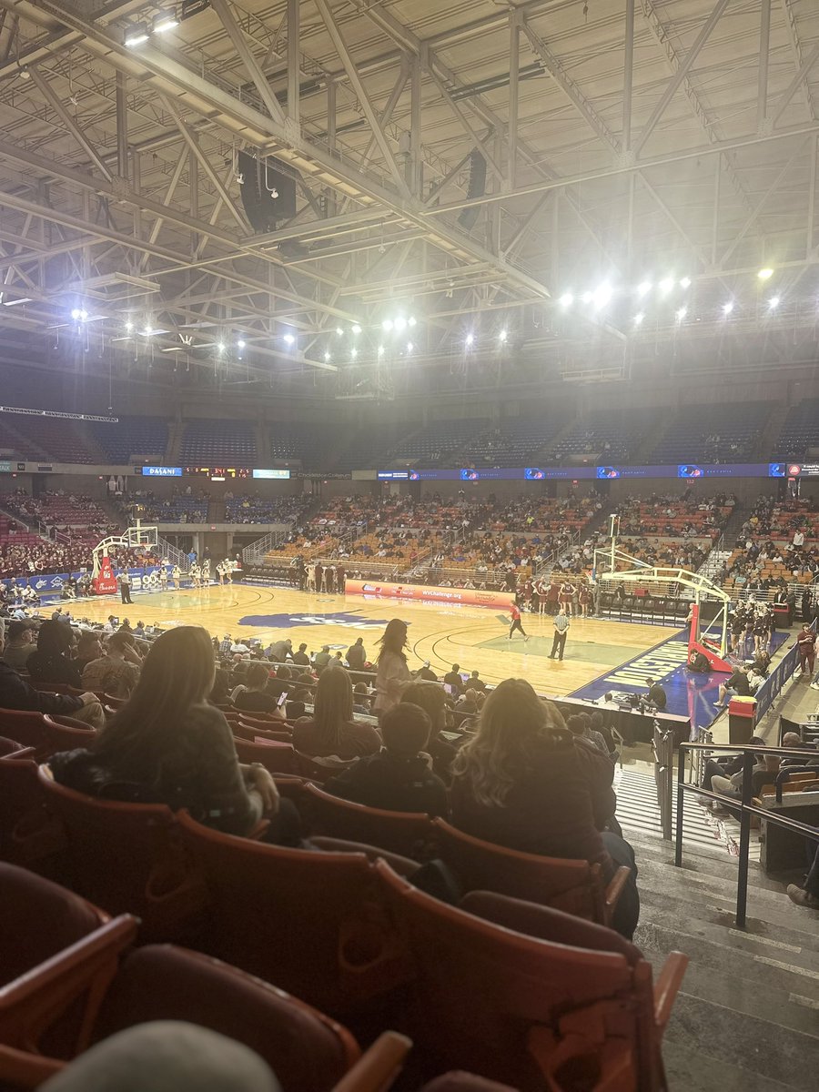 OAB Basketball (@oab_basketball) on Twitter photo Championship Saturday at the WV Boys State Tournament! Great atmosphere for some basketball!
Supporting <a href="/max_olejasz/">Max Olejasz</a> in the first game! Support doesn’t stop at the <a href="/BlueChipsNation/">BlueChips Nation Hoops</a> showcase! Championship Saturday at the WV Boys State Tournament! Great atmosphere for some basketball!
Supporting <a href="/max_olejasz/">Max Olejasz</a> in the first game! Support doesn’t stop at the <a href="/BlueChipsNation/">BlueChips Nation Hoops</a> showcase!