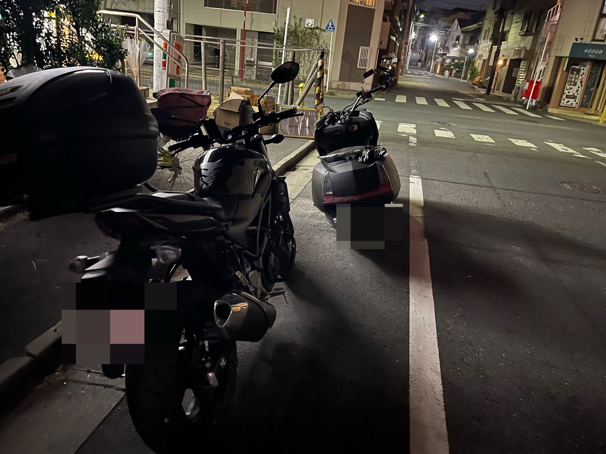 marosea4's tweet photo. 免許取ったどー✨✨✨😆

都内ナイトツーリングマジ楽しかった✨こりゃあ車では味わえない！

だかしかし！ケツが痛かった😭 https://t.co/xmWtaJKSpo