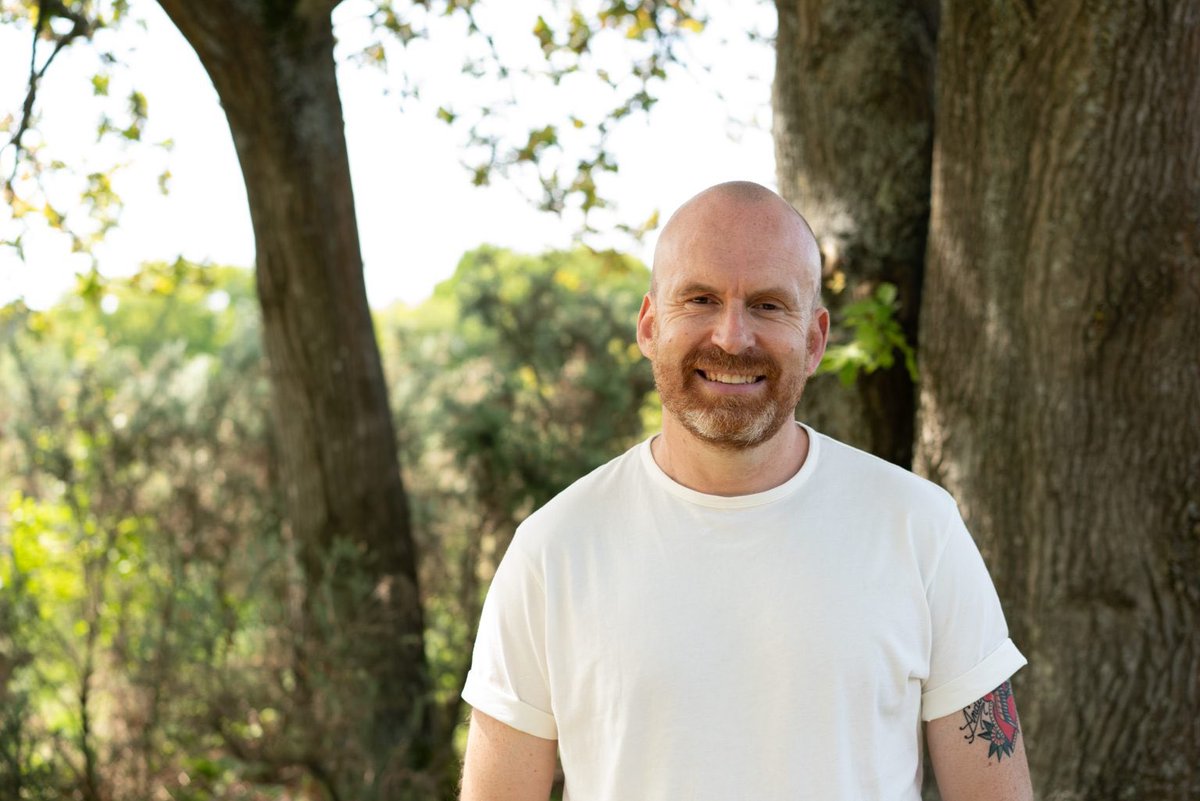 Fox Lane Books 🦊 (@foxlanebooks) on Twitter photo 🎉 Get ready for a thrilling double-event Saturday with Fox Lane Books at <a href="/YorkLitFest/">York Literature Festival 📚</a>
TONIGHT Join festival chair Rob as he chats with <a href="/matthaig1/">Matt Haig</a> about his new novel The Life Impossible and celebrates the 10th anniversary of Reasons to Stay Alive.
This event is SOLD OUT, but 🎉 Get ready for a thrilling double-event Saturday with Fox Lane Books at <a href="/YorkLitFest/">York Literature Festival 📚</a>
TONIGHT Join festival chair Rob as he chats with <a href="/matthaig1/">Matt Haig</a> about his new novel The Life Impossible and celebrates the 10th anniversary of Reasons to Stay Alive.
This event is SOLD OUT, but