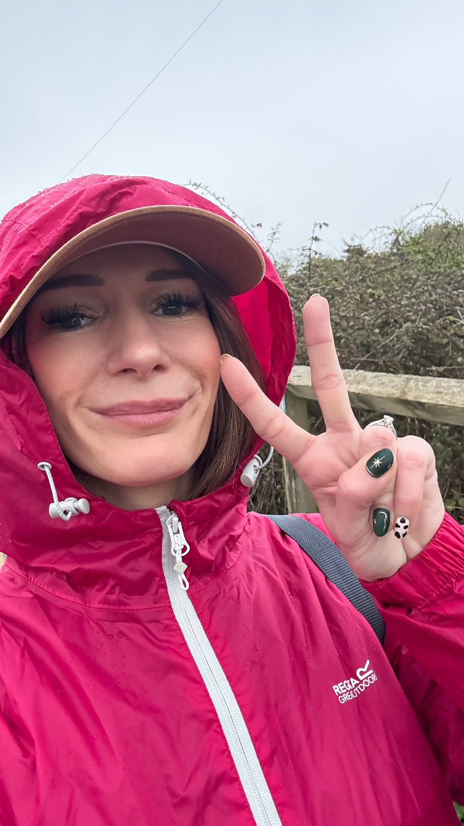 Holly 🐚🧜‍♀️☀️ tweet media