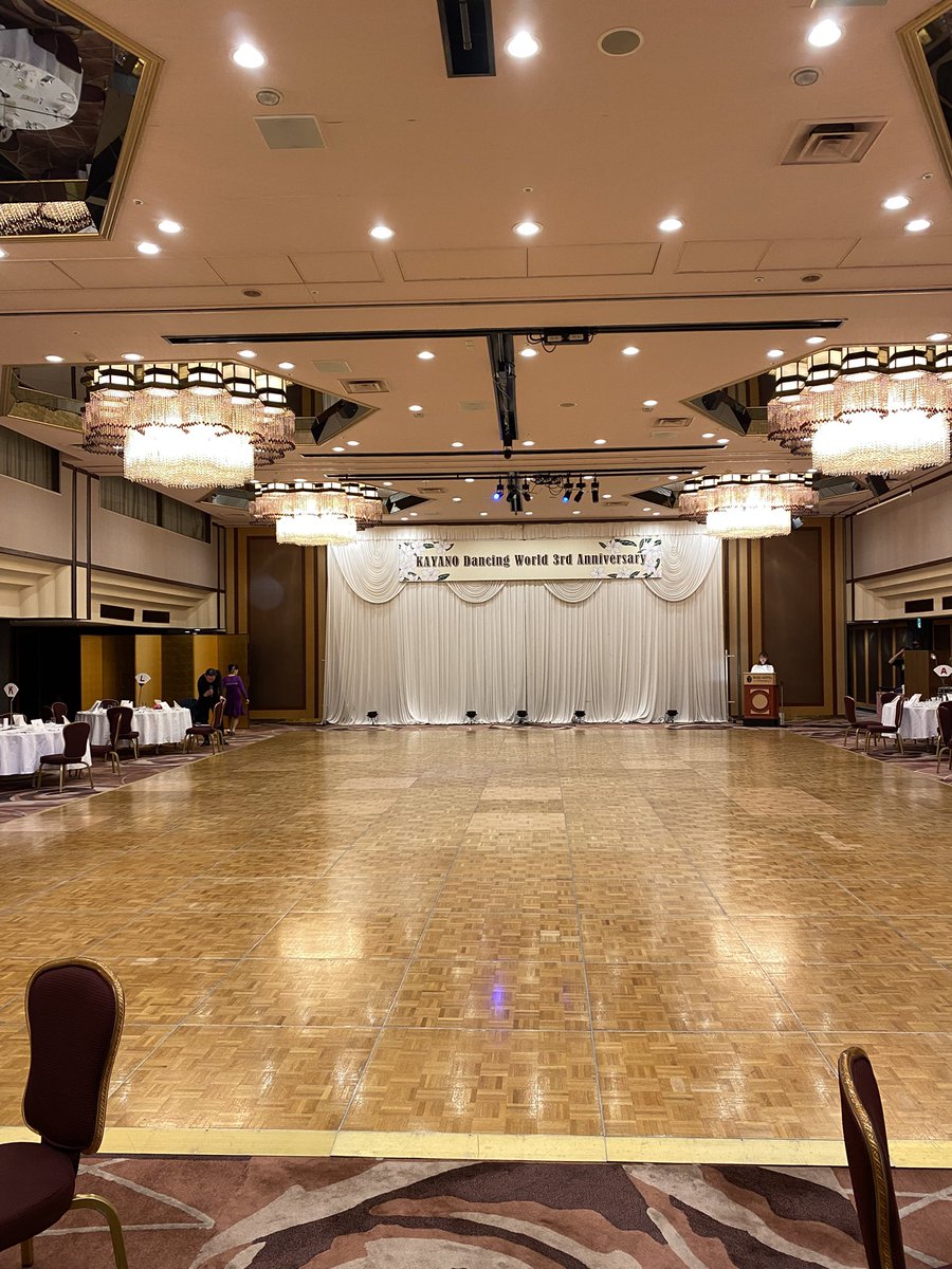 EvtNo8's tweet photo. ローズホテル横浜にてカヤノダンシングワールドの3周年記念パーティー💃🕺 https://t.co/DH6zGcY01K