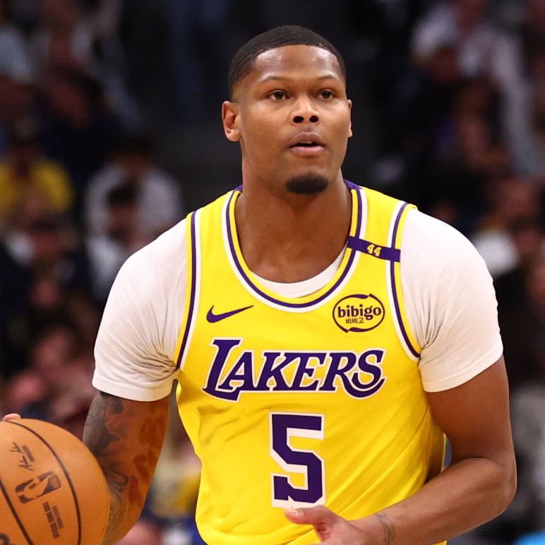LakeShowYo tweet media