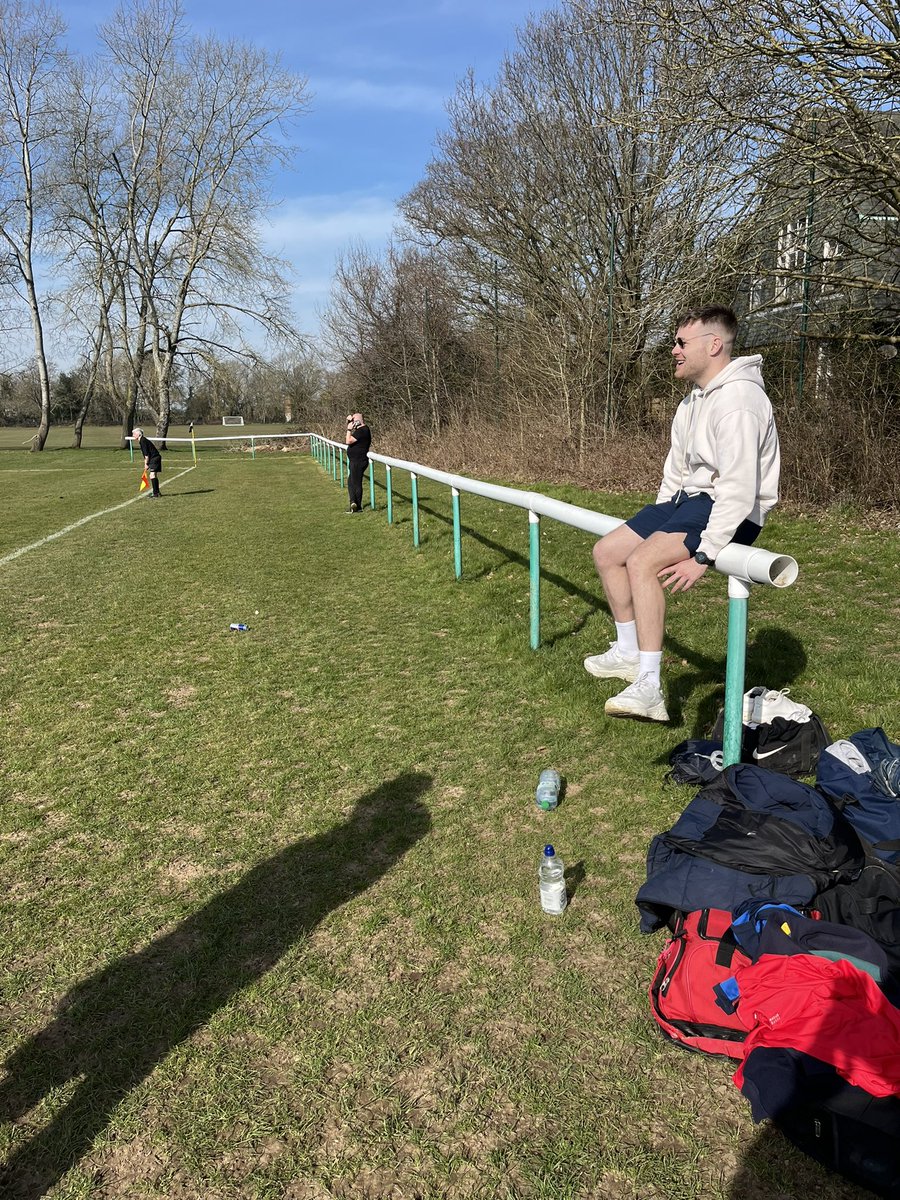 ⚪️🔴 𝗡𝗘𝗫𝗧 𝗨𝗣 🏆

Looking to make amends after last week’s disappointment in the league. 

We face <a href="/CassRangersFC/">Cassiobury Rangers FC</a> in the Quarters of <a href="/WSFL55/">WSL</a> Chairman’s Cup.

🏆 Chairman’s Cup
🗓 Sun 23rd March K.O 1030
🏟 Parmiters 
🆚 Cassio Vs The Joes

#UTJ  <a href="/WSFL55/">WSL</a>