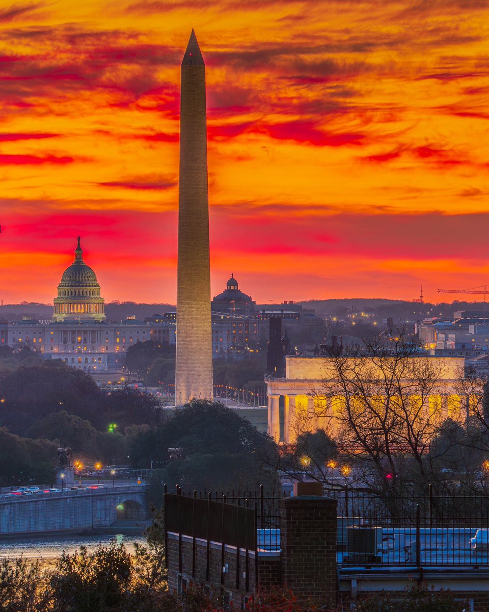 Chris Fukuda | Photographer 📸 | DMV Wx (@chris_fukudawx) on Twitter photo This morning’s #sunrise 🌅 was nothing short of spectacular, painting the sky in fiery 🔥 hues over the National Mall, #WashingtonDC <a href="/capitalweather/">Capital Weather Gang</a> <a href="/7NewsDC/">7News DC</a> <a href="/washingtondc/">Visit Washington, DC</a> <a href="/RosslynVA/">Rosslyn, Virginia</a> <a href="/PoPville/">PoPville</a> <a href="/washingtonian/">Washingtonian 🌸</a> <a href="/sunset_wx/">Sunset Weather</a> <a href="/SonyAlpha/">Sony | Alpha</a> <a href="/spann/">James Spann</a> <a href="/JimCantore/">Jim Cantore</a> This morning’s #sunrise 🌅 was nothing short of spectacular, painting the sky in fiery 🔥 hues over the National Mall, #WashingtonDC <a href="/capitalweather/">Capital Weather Gang</a> <a href="/7NewsDC/">7News DC</a> <a href="/washingtondc/">Visit Washington, DC</a> <a href="/RosslynVA/">Rosslyn, Virginia</a> <a href="/PoPville/">PoPville</a> <a href="/washingtonian/">Washingtonian 🌸</a> <a href="/sunset_wx/">Sunset Weather</a> <a href="/SonyAlpha/">Sony | Alpha</a> <a href="/spann/">James Spann</a> <a href="/JimCantore/">Jim Cantore</a>