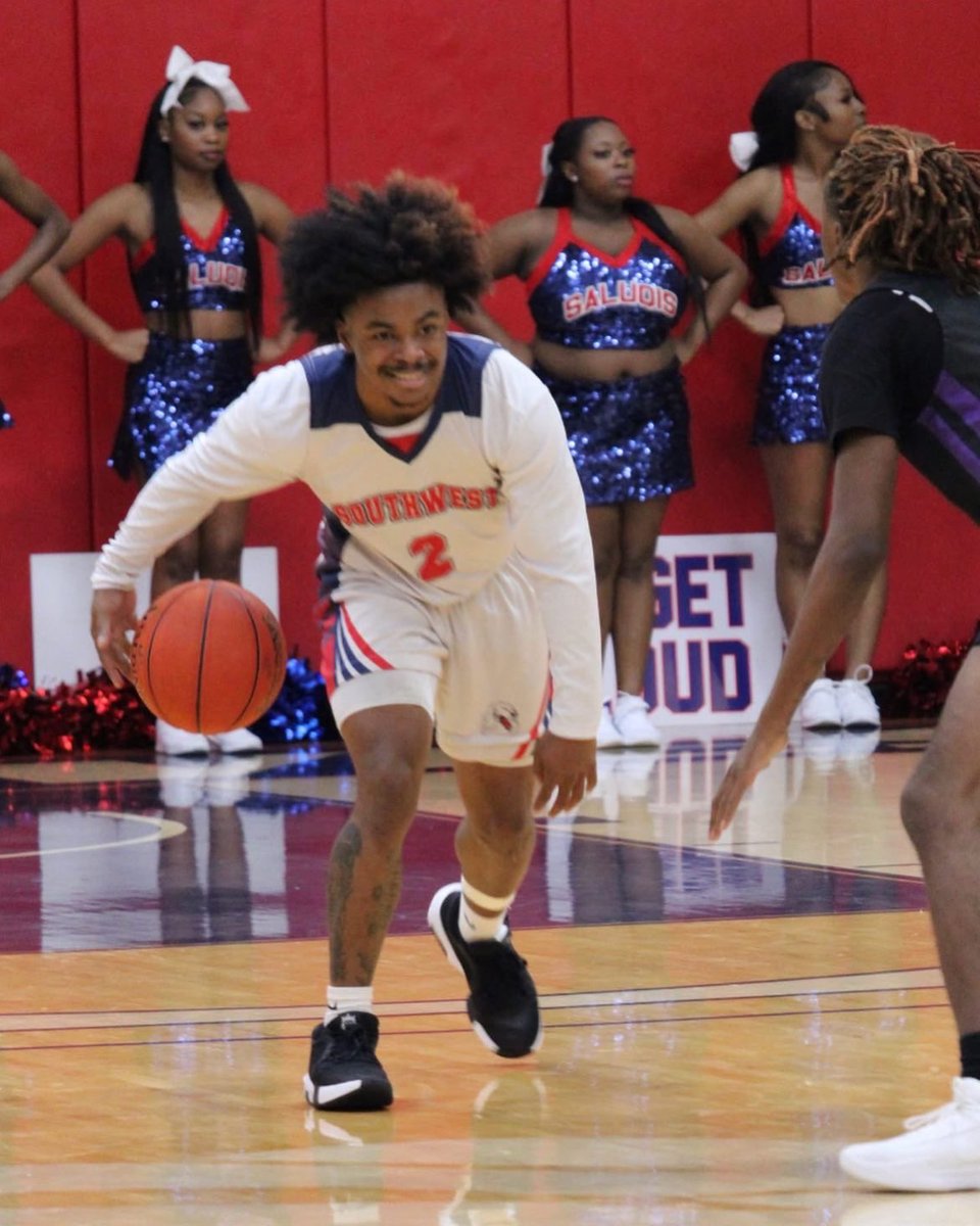 swtncc_menbball's tweet image. Jacory Dixon, Such a great spirit.
Small in stature, enormous in heart.
Uplifting and positive. Motivated and eager. Confident and humble. Playful and serious. A great young man loved by all.
We are grateful for the time and relationships that we each had. 🙏🏽🕊️
Missing you!