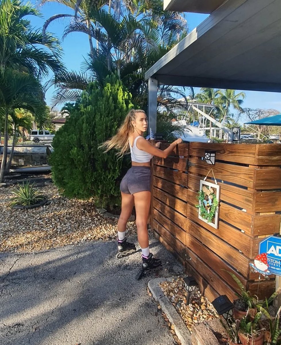 Content from violeta_divayoga