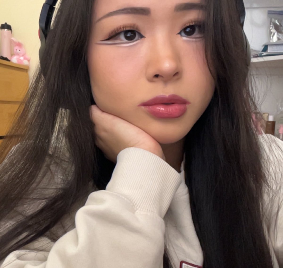 Streaming on twitch @ hiccup7531
Long solo q day 
ONLY GAINING LP!! 
🦆🦆🦆
