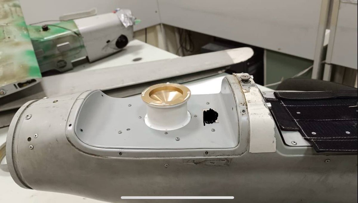 GrandpaRoy2's tweet image. This system detects but does not locate the source of signals.
Further EW reconnaissance and search using other methods must be carried out in the detected square.
t.me/serhii_flash/5…
2/