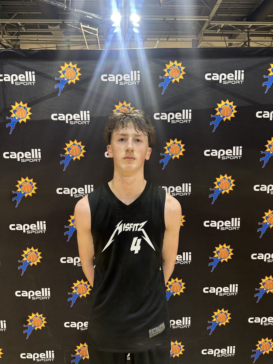 Player Spotlight 💡💡💡

#4 Brice Newton of Carolina Misfits put on a show here today at #BIGSHOTS #SoutheastTipOff .

A strong 21 point performance topped off with a game winning shot❗️❗️

<a href="/BigShotsGlobal/">BIG SH🏀TS</a>