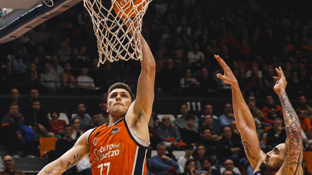 Valencia Basket Club (@valenciabasket) on Twitter photo π° CrΓ³nica
π J24 #LigaEndesa
π <a href="/valenciabasket/">Valencia Basket Club</a> 127
π <a href="/basquetcoruna/">Leyma Basquet CoruΓ±a π</a> 81
π€π» <a href="/caixabank/">CaixaBank</a>
Cas π Victoria en la Fonteta con nuevo rΓ©cord de anotaciΓ³n y asistencias
acortar.link/hpIGH3
Val π VictΓ²ria a la Fonteta amb nou rΓ¨cord d'anotaciΓ³ i assistΓ¨ncies π° CrΓ³nica
π J24 #LigaEndesa
π <a href="/valenciabasket/">Valencia Basket Club</a> 127
π <a href="/basquetcoruna/">Leyma Basquet CoruΓ±a π</a> 81
π€π» <a href="/caixabank/">CaixaBank</a>
Cas π Victoria en la Fonteta con nuevo rΓ©cord de anotaciΓ³n y asistencias
acortar.link/hpIGH3
Val π VictΓ²ria a la Fonteta amb nou rΓ¨cord d'anotaciΓ³ i assistΓ¨ncies