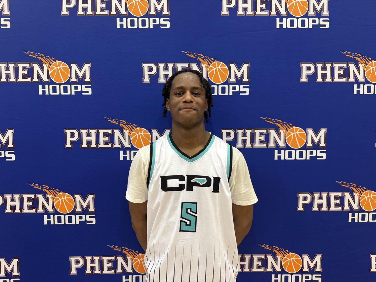 Phenom_Exposure tweet media