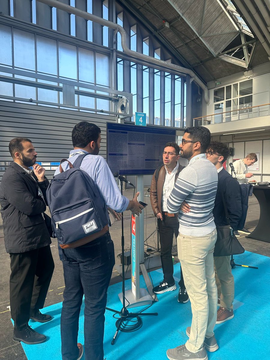 MalsofianiAR's tweet image. دراسة بحثية جميلة عرضها زميلنا المتألق د. علي القحطاني من مدينة الملك فهد الطبية/الرياض في مؤتمر تقنيات السكري في امستردام@Ali_Alnahari 🇸🇦

✅تبسيط اعدادات مضخّة الانسولين(تاندم) ومدى تأثير ذلك على أداء المضخة 👏🏼

❇️مشاركات بحثية رائعة تليق بمكانة مملكتنا وكفاءة كوادرنا الطبية🇸🇦