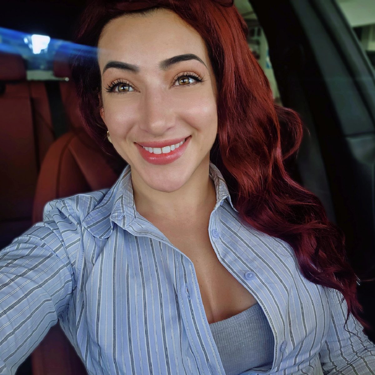 Hi! This is a reminder to kick today's ass! Ok? That's all. Love you-bye!