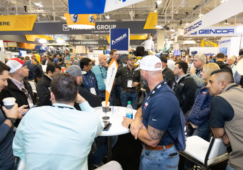 WorldofAsphalt's tweet photo. KNOW BEFORE YOU GO: Before you head to St. Louis, check out our essential guide packed with tips to maximize your time at World of Asphalt! 

From planning your schedule to navigating the show floor, we’ve got you covered. 
Check it out: https://t.co/Gy5KSCDKdX https://t.co/jFMR7yCP11