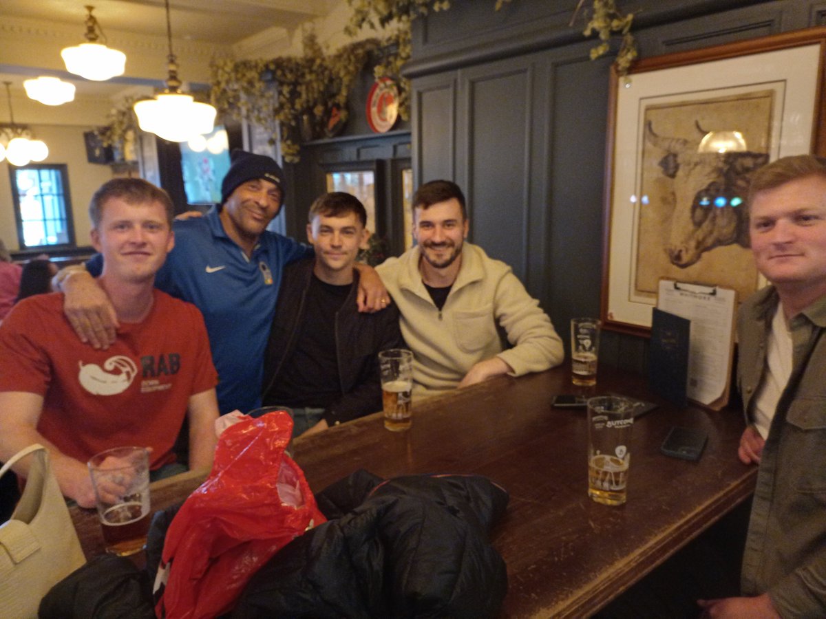 THIS is what it's all about on <a href="/nonleaguedayuk/">Non-League Day</a> 🙌🏾 grassroots at its finest, amazing time had with <a href="/GreyhoundFC/">Sporting Greyhound FC</a> &amp; a beer after 🍻 they don't play for money or glitz &amp; glamour, just a deep love of the game with their mates! #PitchsideWithParkesy🔥👇🏾