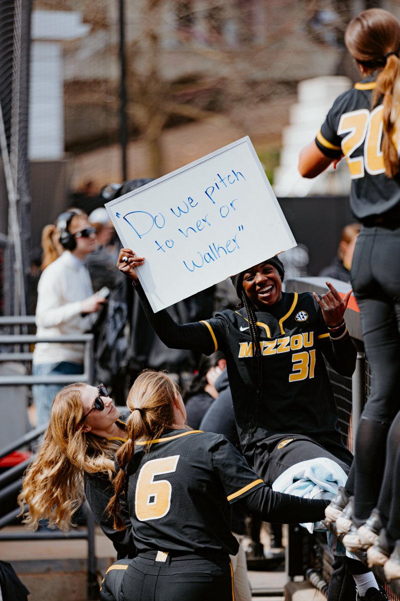 .<a href="/SaniyaHill31/">Saniya Hill</a> asking the hard hitting questions 🤔

#OwnIt #MIZ 🐯🥎 | <a href="/MadsWalk02/">Madison Walker</a>