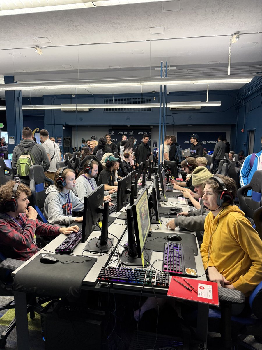 At an Omega Strikers LAN let’s go????