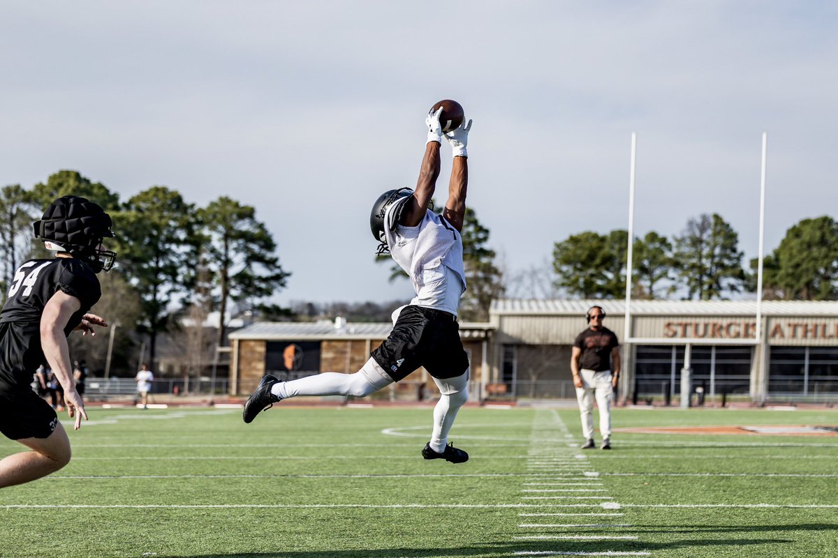 - Spring 2025 “Warrior Style”
Busting Tail Every Day🔥
<a href="/HendrixFootball/">#WeAreWarriors</a> #501